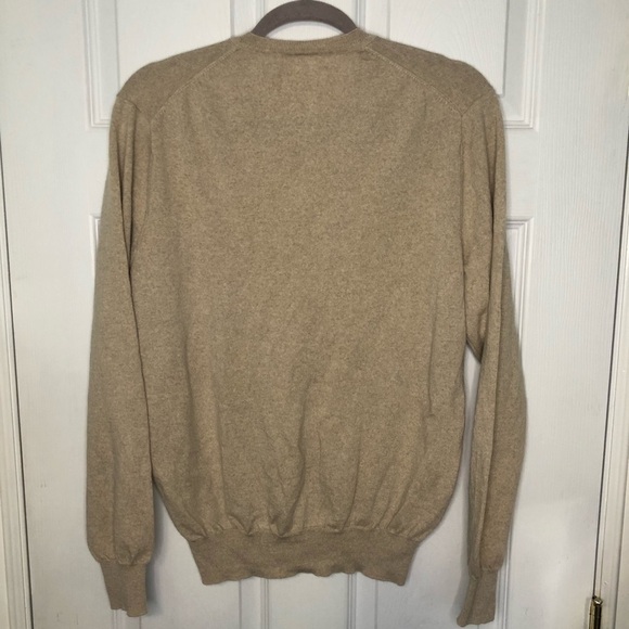 CLUB Monaco 100% Wool Camel V Neck Pullover Sweater large - Picture 3 of 5